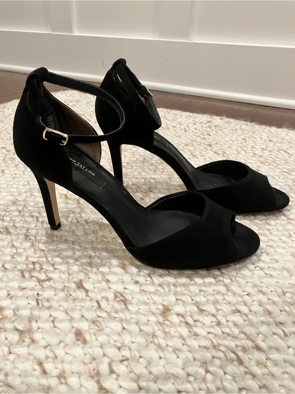 Ann Taylor Black Supple Suede Ankle-Strap Peep-Toe Heels (Sz 7.5M)
